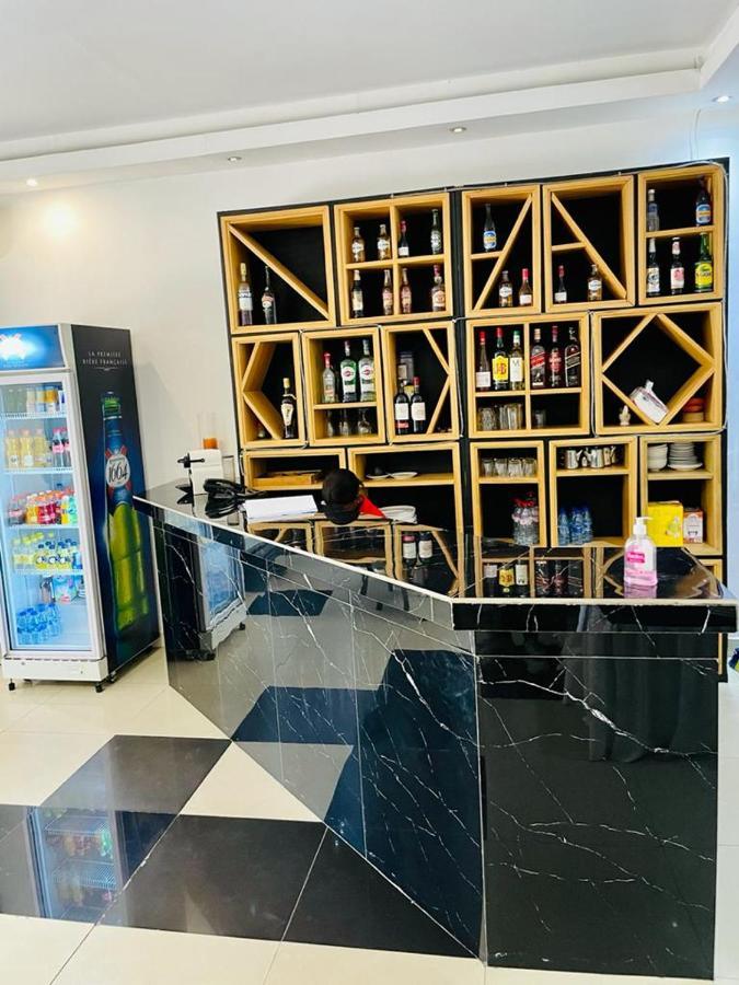 Class Hotel Brazzaville Luaran gambar