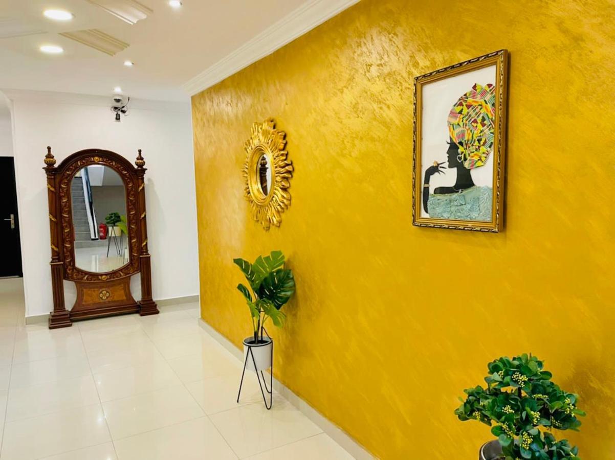 Class Hotel Brazzaville Luaran gambar