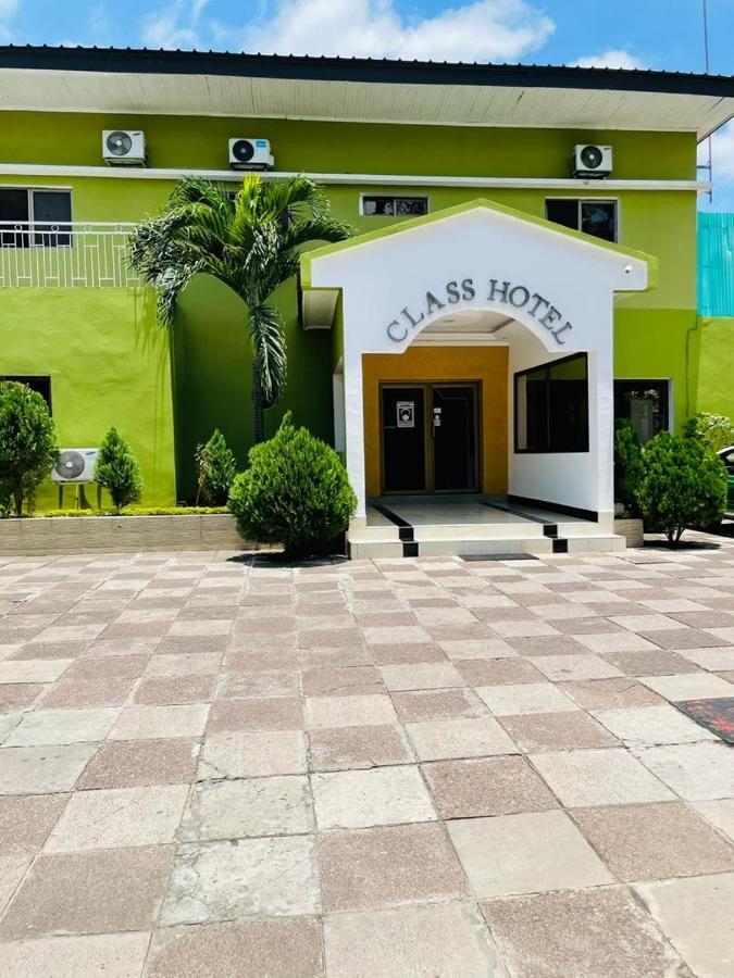 Class Hotel Brazzaville Luaran gambar