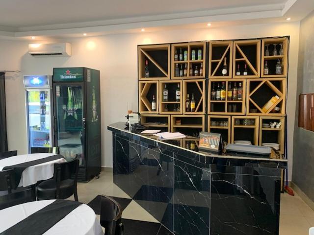 Class Hotel Brazzaville Luaran gambar