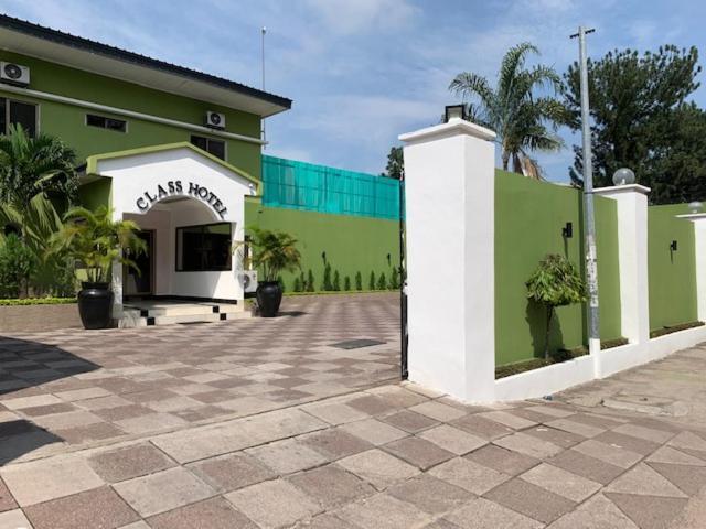 Class Hotel Brazzaville Luaran gambar